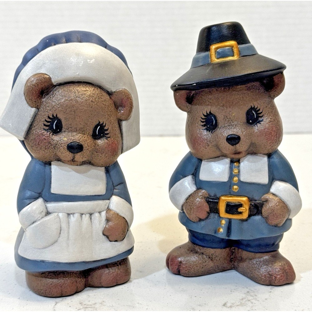 Vintage Hand Painted Thanksgiving Pilgrim Bear Figurines Set Ceramic 5 inch